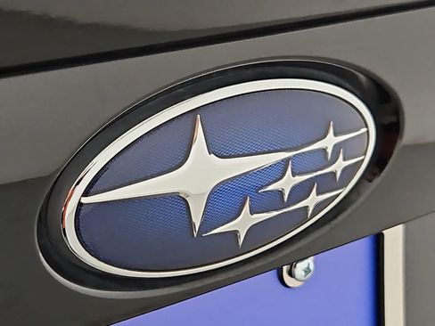 Used 2020 Subaru Crosstrek 2.0i Premium image 11