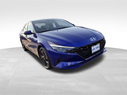 Used 2023 Hyundai Elantra SEL