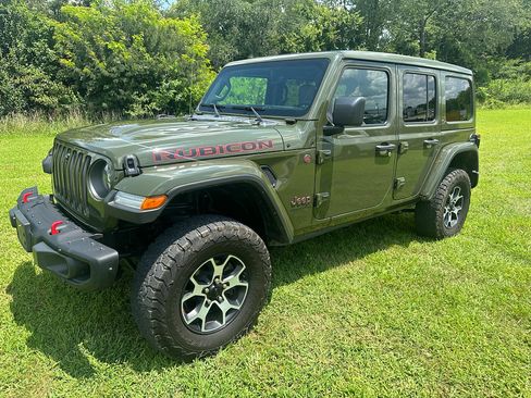 Used 2023 Jeep Wrangler Unlimited Rubicon w/ Steel Bumper Group AWD/4WD image 3
