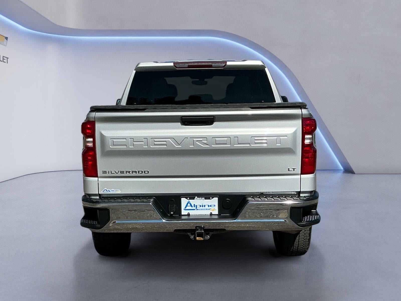 Used 2020 Chevrolet Silverado 1500 LT AWD/4WD image 4
