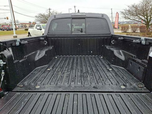 Certified 2023 Toyota Tacoma SR w/ SR Convenience Package image 28