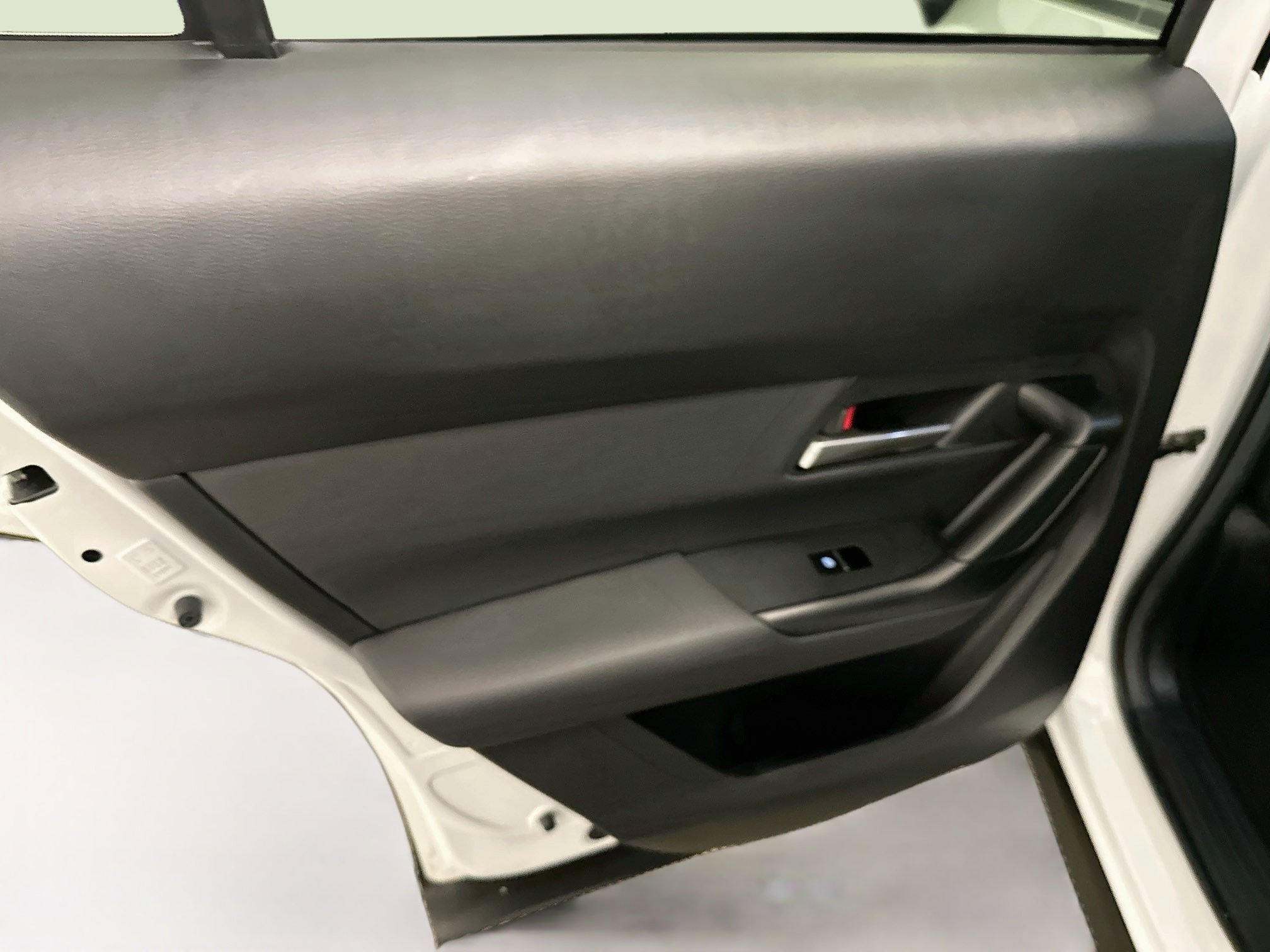 Used 2025 MAZDA CX-50 AWD 2.5 S w/ Preferred Package image 27