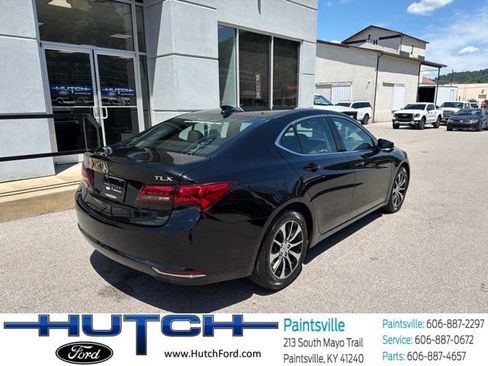Used 2017 Acura TLX FWD image 3