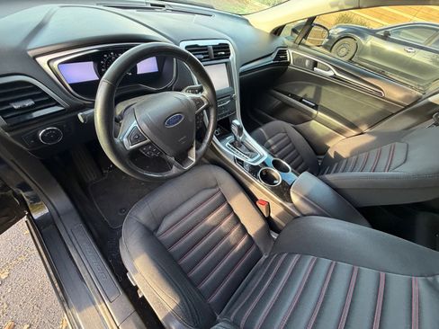 Used 2013 Ford Fusion SE image 7