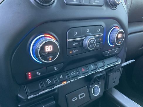 Used 2020 Chevrolet Silverado 1500 RST w/ All-Star Edition image 24