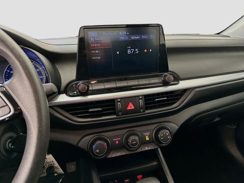 Used 2024 Kia Forte LXS image 25