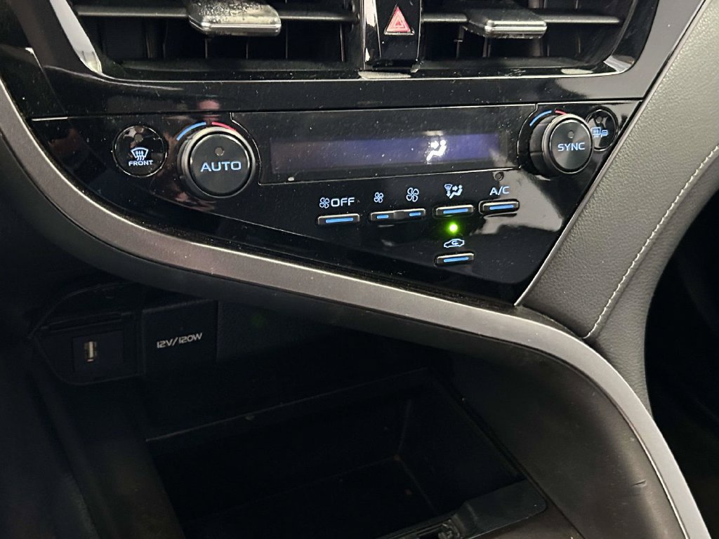 Used 2023 Toyota Camry SE FWD image 23