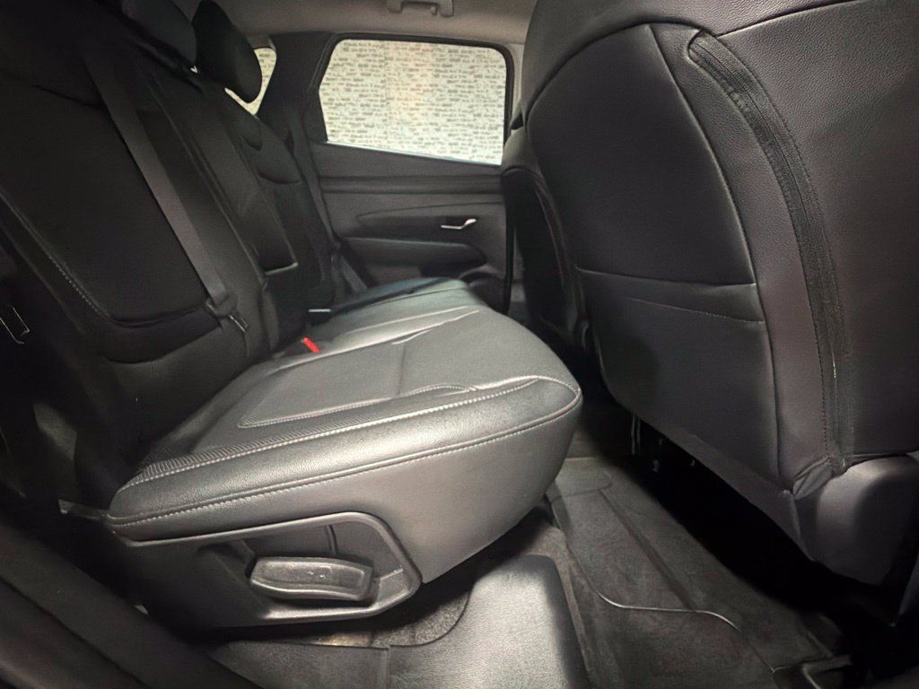 Used 2025 Hyundai Tucson SEL AWD/4WD image 13