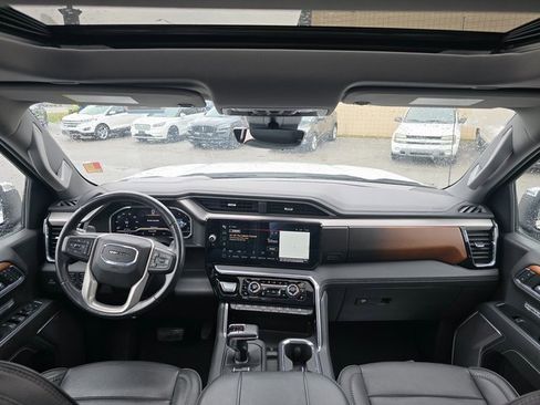 Used 2023 GMC Sierra 1500 Denali image 17