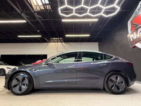 Used 2019 Tesla Model 3 Long Range image 17