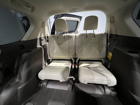 Used 2018 Lexus GX 460 Premium w/ Premium Package image 35