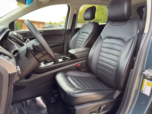 Used 2016 Ford Edge SEL w/ Equipment Group 201A AWD/4WD image 23
