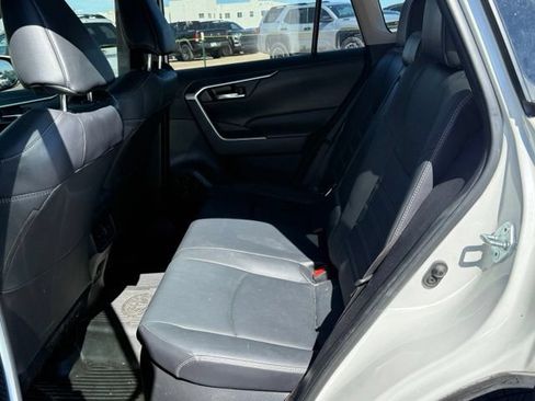 Certified 2021 Toyota RAV4 XLE Premium AWD/4WD image 14