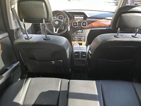 Used 2015 Mercedes-Benz GLK 350 4MATIC image 18