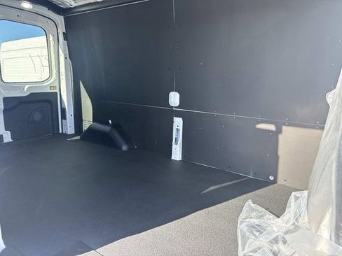 New 2026 Ford Transit 250 148 Medium Roof w/ Load Area Protection Package image 5