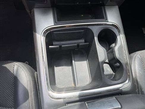 Used 2016 RAM 1500 Sport RWD image 16