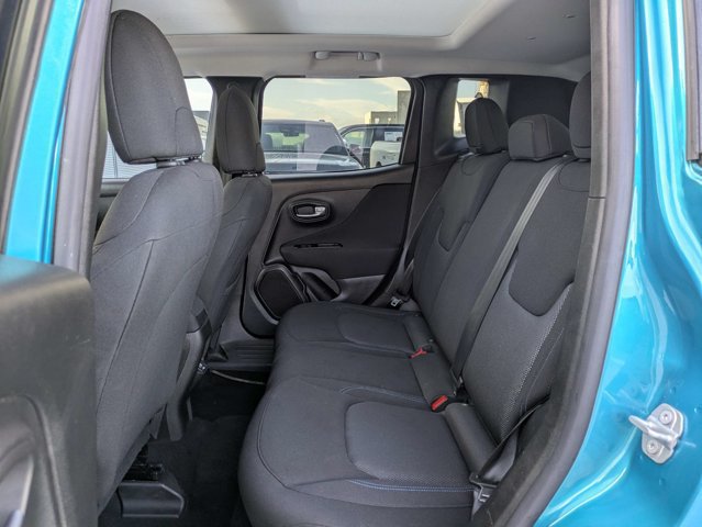 Certified 2021 Jeep Renegade Latitude FWD image 13