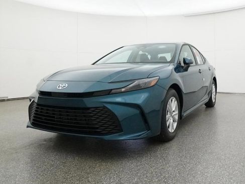 New 2026 Toyota Camry LE image 35