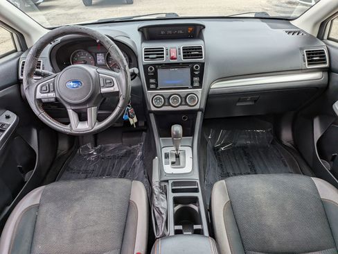 Used 2017 Subaru Crosstrek 2.0i Premium w/ Moonroof Package AWD/4WD image 15