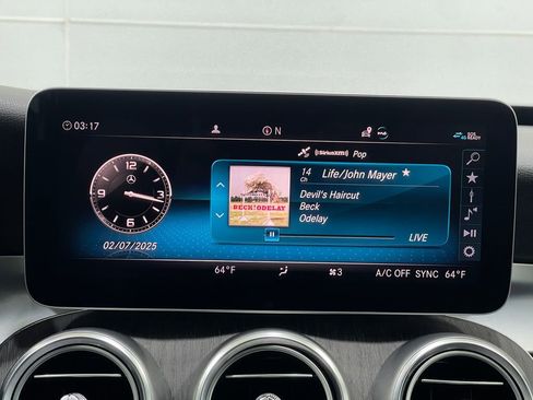 Used 2019 Mercedes-Benz C 300 4MATIC Sedan image 25