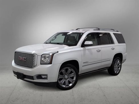 Used 2016 GMC Yukon Denali w/ Open Road Package image 1