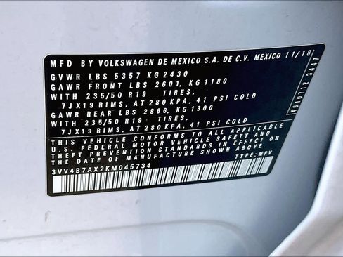 Used 2019 Volkswagen Tiguan SEL Premium w/ 3rd Row Seat Package image 33