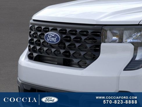 New 2025 Ford Maverick XLT w/ Equipment Group 301A AWD/4WD image 18