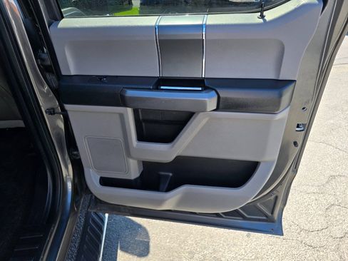 Used 2016 Ford F150 XLT w/ Equipment Group 301A Mid AWD/4WD image 34