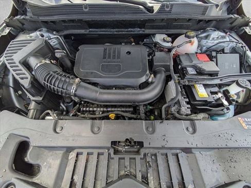 Used 2025 Chevrolet Blazer LT image 22