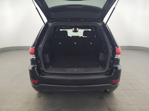 Used 2022 Jeep Grand Cherokee Laredo E image 29