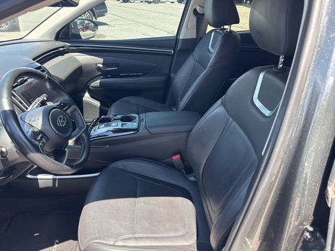 Used 2023 Hyundai Tucson Limited w/ Cargo Package FWD image 13