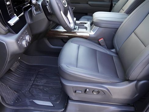 New 2026 GMC Sierra 1500 Elevation w/ Elevation Premium Package image 9