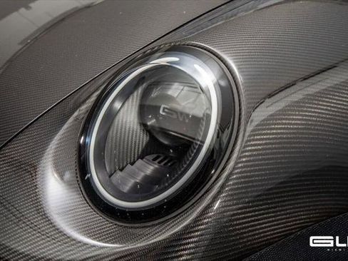 Used 1995 Porsche 911 Carrera RWD image 36