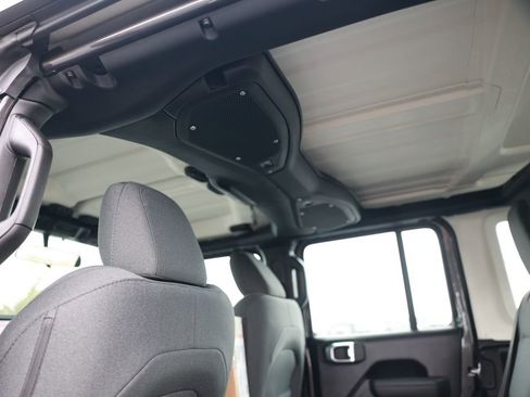 New 2026 Jeep Wrangler Sport image 30