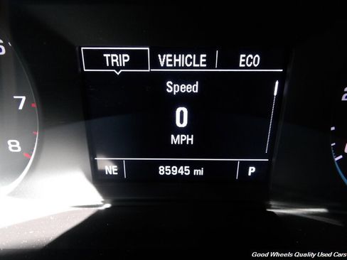 Used 2020 Chevrolet Malibu LT w/ Midnight Edition FWD image 21