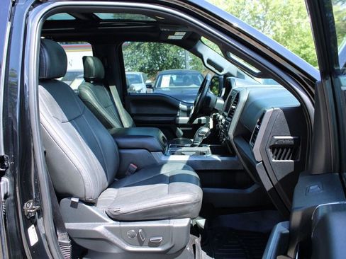 Used 2018 Ford F150 XLT w/ Equipment Group 302A Luxury AWD/4WD image 28