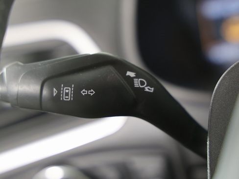 Used 2024 Ford Edge Titanium image 21