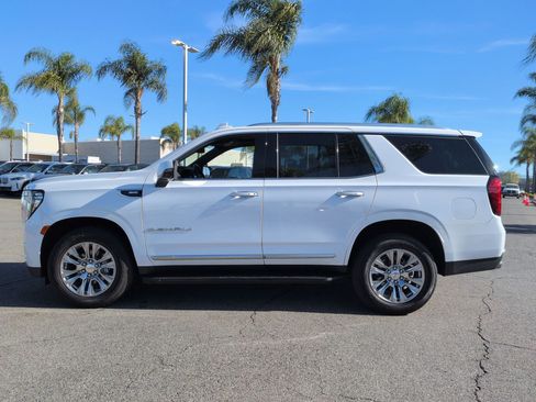 Used 2021 GMC Yukon Denali w/ LPO, Illumination Package image 7