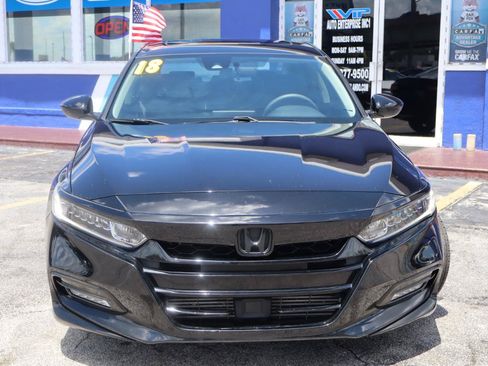 Used 2018 Honda Accord EX image 2