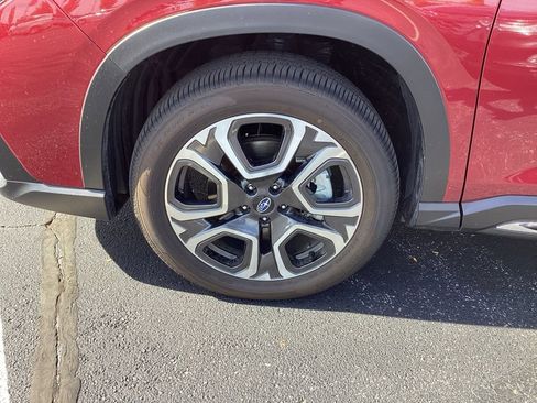 Used 2025 Subaru Ascent Touring image 39