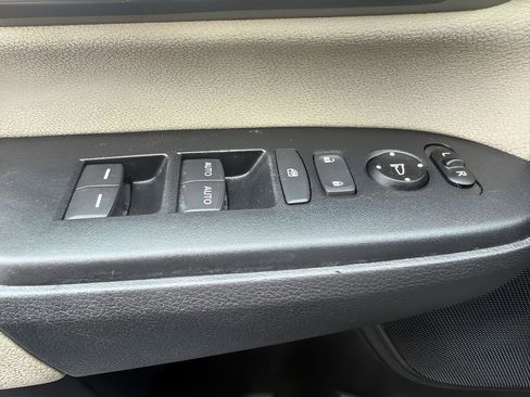 Certified 2018 Honda CR-V EX image 23