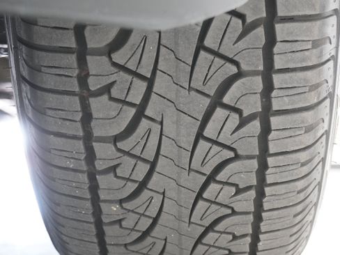 Used 2021 GMC Sierra 1500 SLE image 23