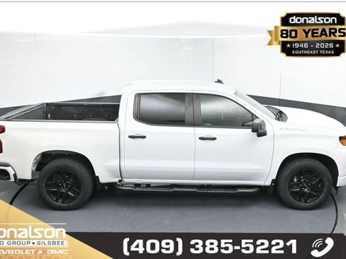 Used 2024 Chevrolet Silverado 1500 Custom w/ Turbomax Blackout Package AWD/4WD image 17