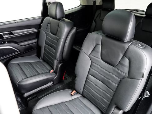 Used 2024 Kia Telluride SX Prestige AWD/4WD image 25
