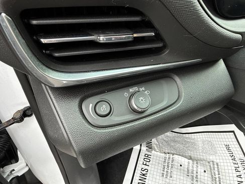 Used 2024 Buick Envista Preferred FWD image 20