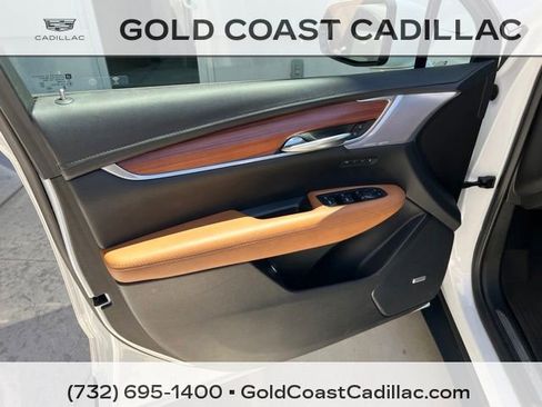 Certified 2024 Cadillac XT5 Premium Luxury w/ LPO, Floor Liner Package AWD/4WD image 16