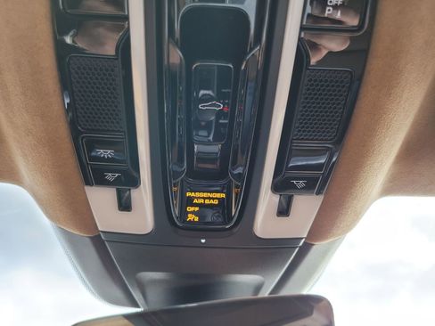 Used 2017 Porsche Panamera Turbo image 47