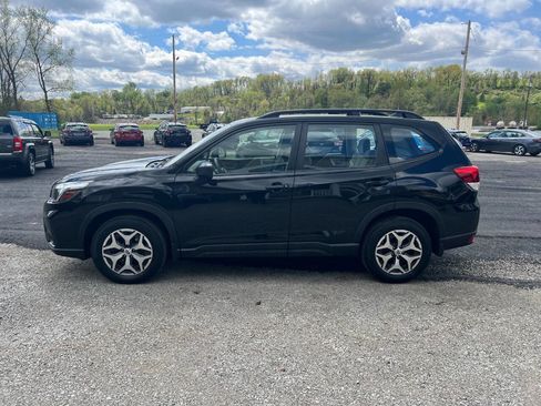 Used 2019 Subaru Forester w/ Alloy Wheel Package AWD/4WD image 8