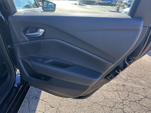 Certified 2025 Acura TLX w/ Technology Package image 18