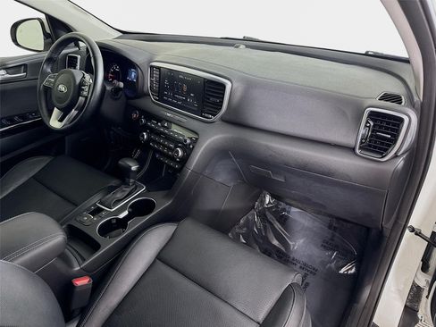 Used 2022 Kia Sportage EX w/ EX Technology Package FWD image 31